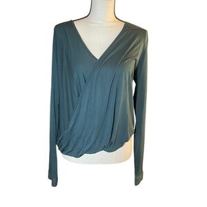 Young Fabulous and Broke wrap top long sleeve dark green medium